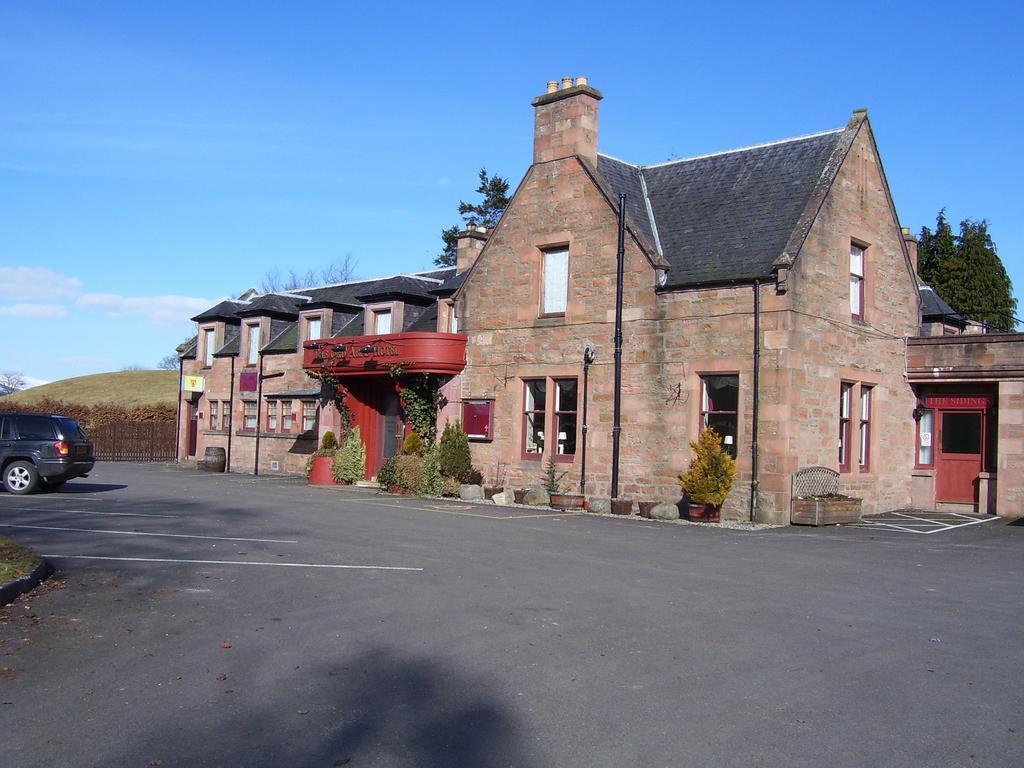 Ord Arms Hotel Muir of Ord Extérieur photo