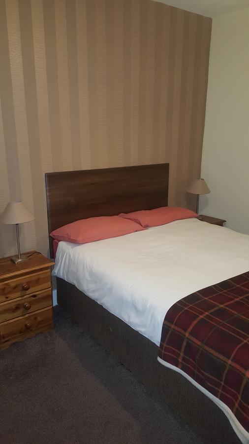 Ord Arms Hotel Muir of Ord Extérieur photo